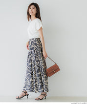 Black and white printed high waist A-line skirt