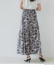 Black and white printed high waist A-line skirt