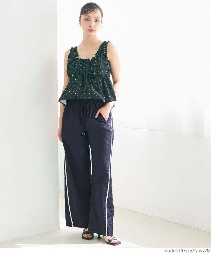 Sporty nylon wide pants