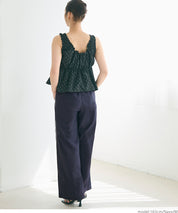 Sporty nylon wide pants