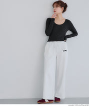 Threaded U-neck thin long-sleeved top