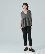 細直條紋V領娃娃背心