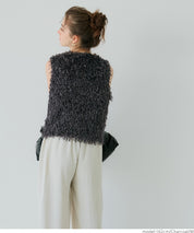 Luxurious fleece V-neck vest