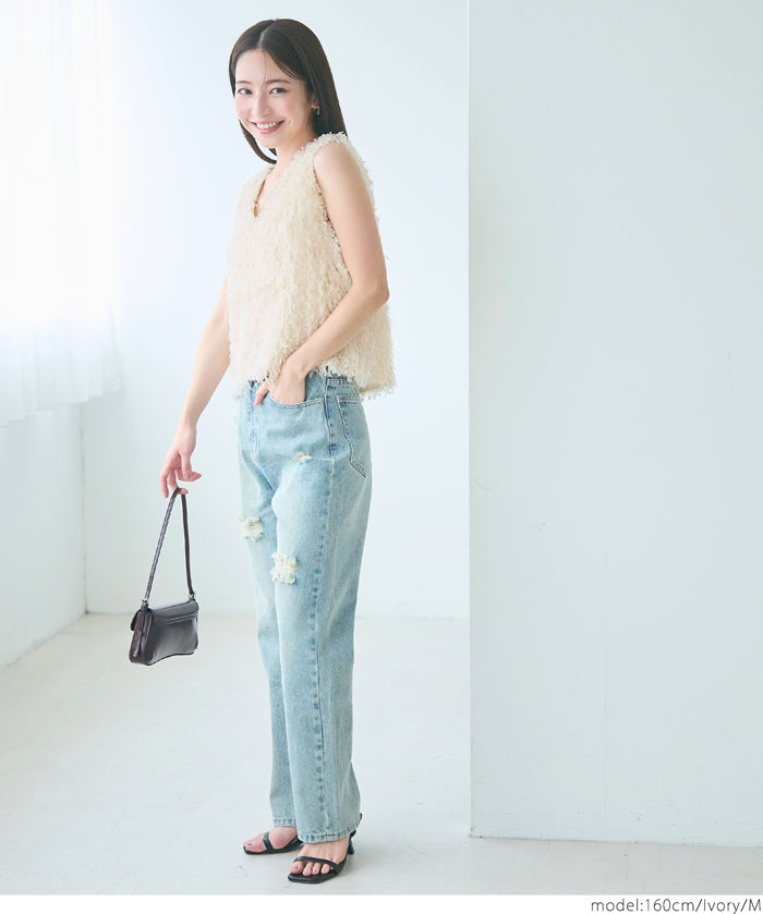 Luxurious fleece V-neck vest