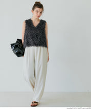 Luxurious fleece V-neck vest