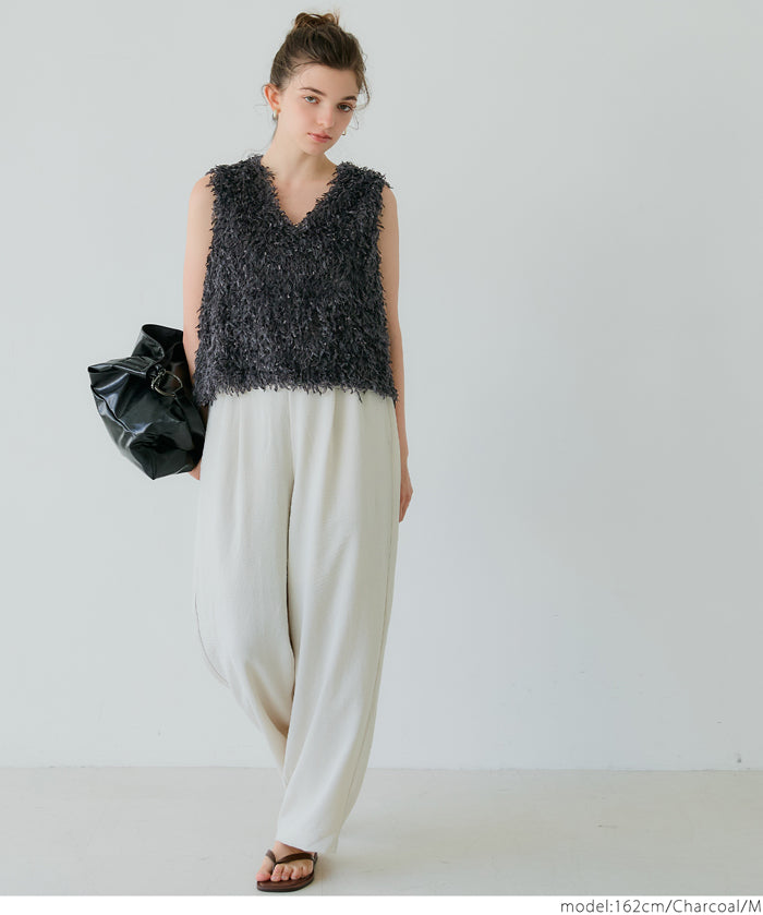 Luxurious fleece V-neck vest