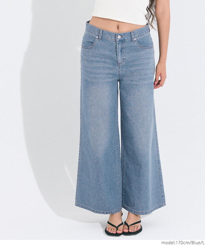 Ultra-lightweight retro waisted wide-leg jeans