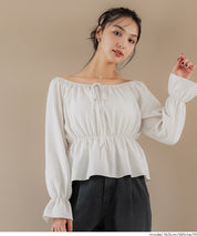 2 way boat neckline waist-cinching long-sleeved top