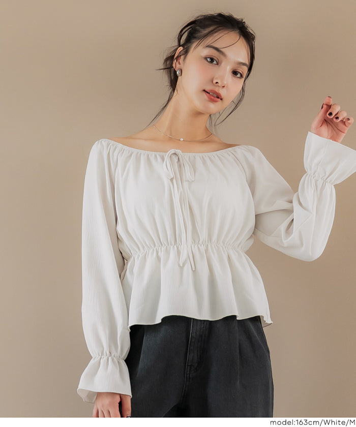 2 way boat neckline waist-cinching long-sleeved top