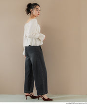 2 way boat neckline waist-cinching long-sleeved top