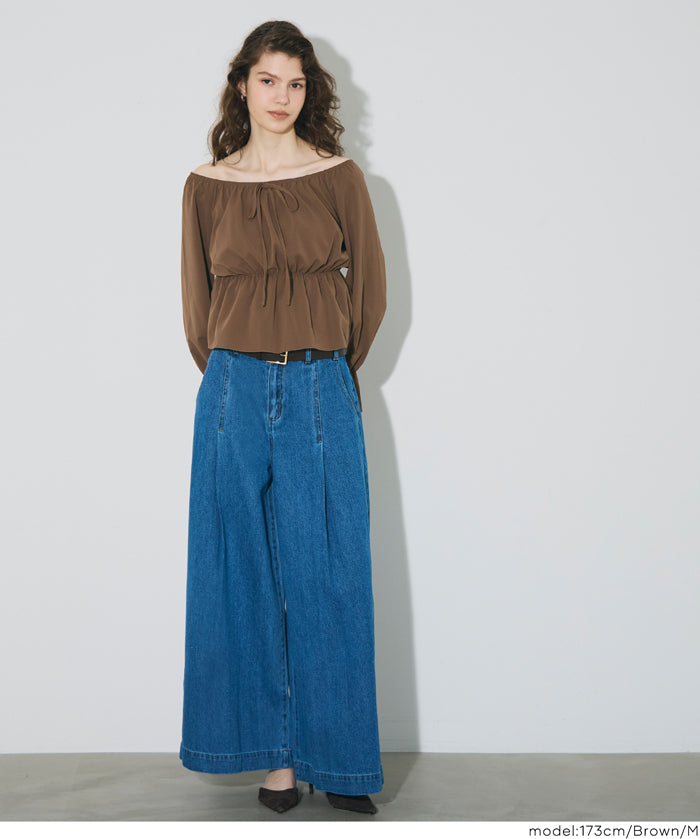 2 way boat neckline waist-cinching long-sleeved top