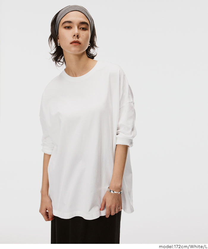 Basic style solid long-sleeved cotton T-shirt