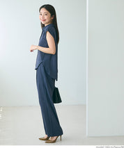 Satin-finish drawstring wide-leg pants