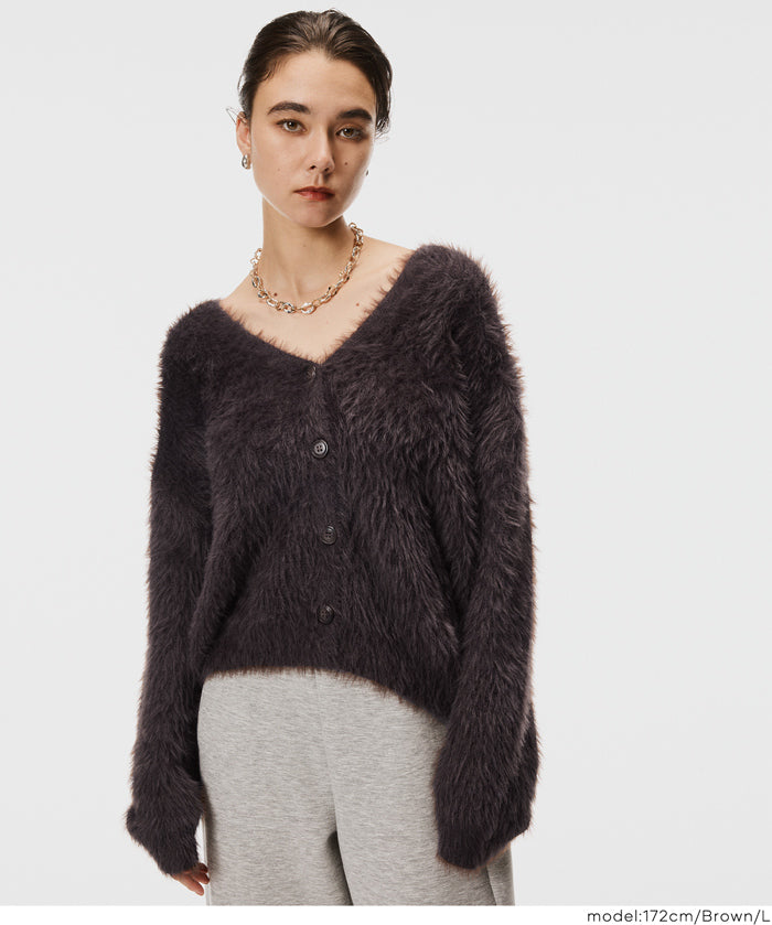 Luxurious furry V-neck cropped knitted cardigan