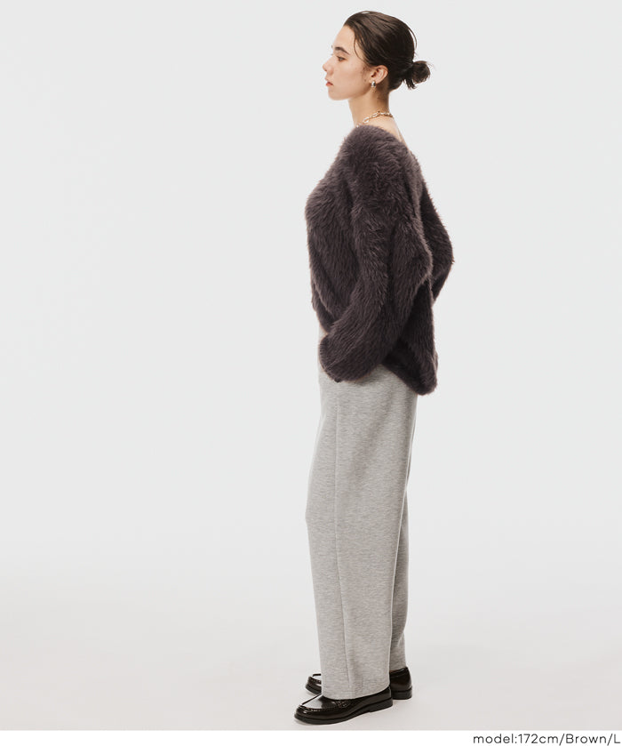 Luxurious furry V-neck cropped knitted cardigan