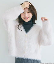 Luxurious furry V-neck cropped knitted cardigan
