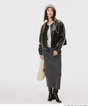 Milan rib back slit pencil skirt