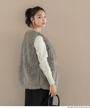 Japanese style luxurious fur vest