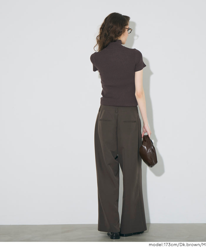 High-neck short-sleeved fitted stretch-knit top