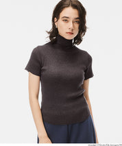High-neck short-sleeved fitted stretch-knit top