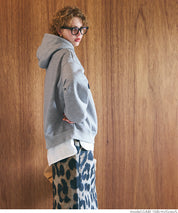 Sagara embroidery brushed lining hoodie