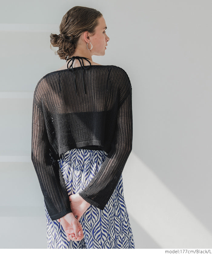 Wear a round neck long-sleeved short-sleeved hole shirt