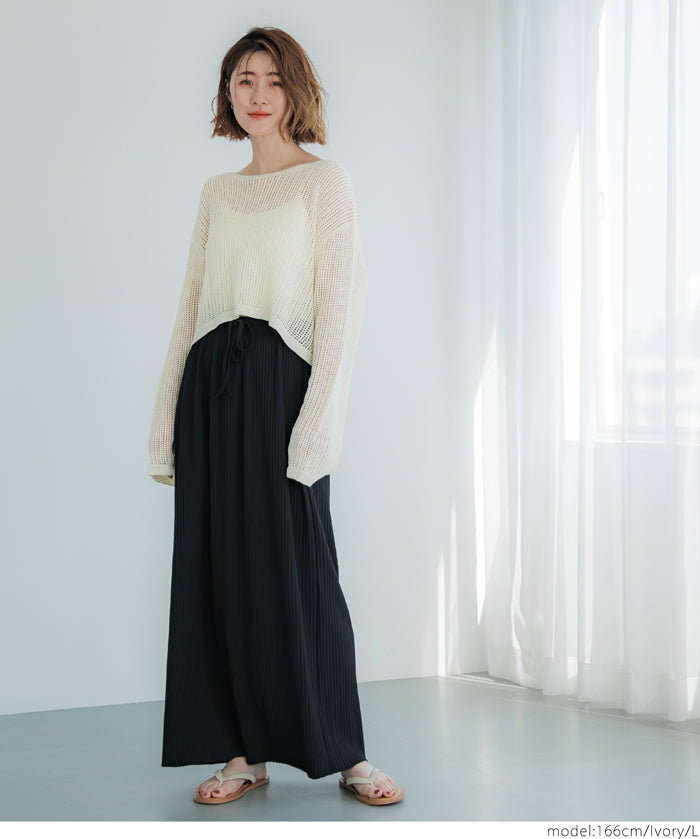 Wear a round neck long-sleeved short-sleeved hole shirt