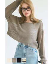 Wear a round neck long-sleeved short-sleeved hole shirt