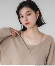 V-neck knit & camisole dress set