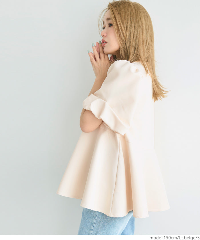 A-line fitted top with petal sleeves