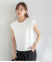 Elegant Japanese-style lace cuffs sleeveless vest
