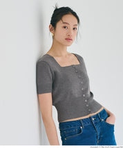 Cool and sweet square neck short-sleeved knitted cardigan