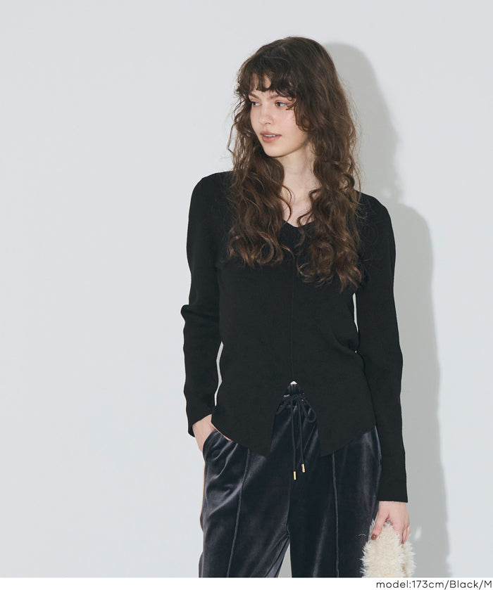 Slit V-neck long-sleeved knitted top