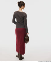 Slit V-neck long-sleeved knitted top