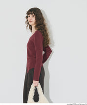 Slit V-neck long-sleeved knitted top