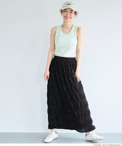 Irregular pleated design dotted straight skirt