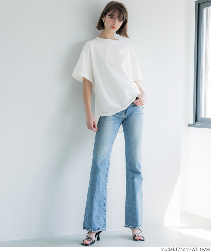 Loose rounded hem round neck T-shirt