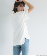 Loose rounded hem round neck T-shirt