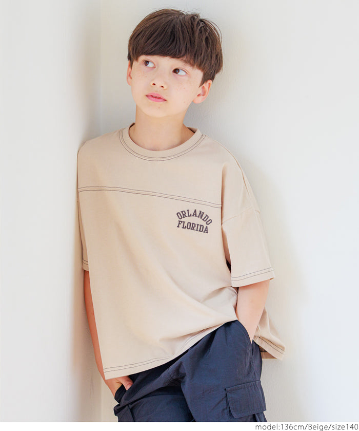 Kids' short-sleeved top with logo on the side
