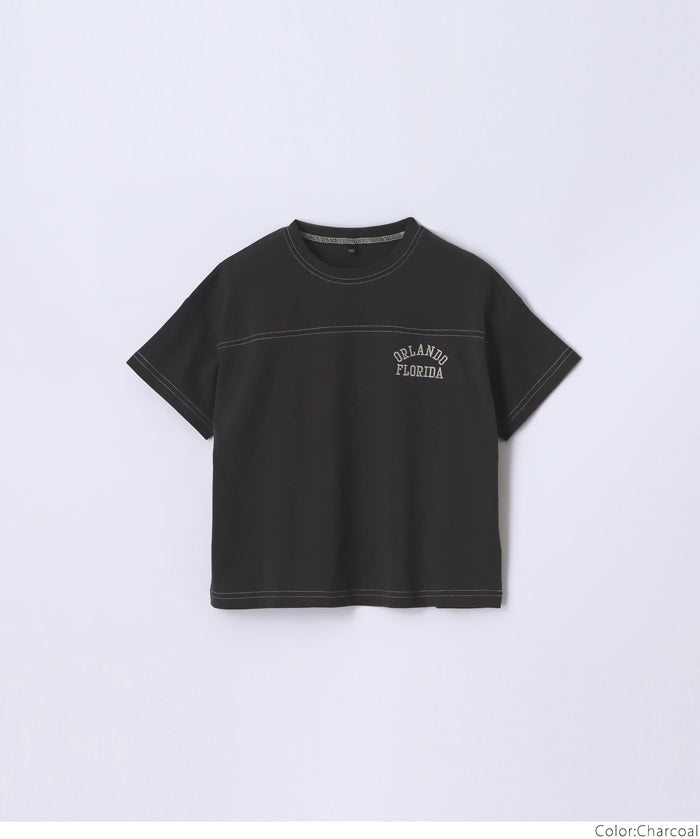 Kids' short-sleeved top with logo on the side