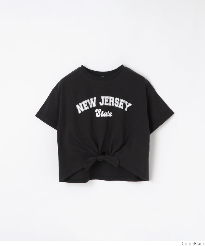 Children's short-sleeved t-shirt with a knotted hem and a logo