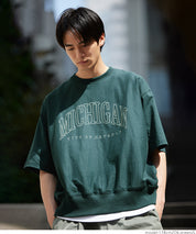 Men's round neck short-sleeved sweatshirt with English words embroidery