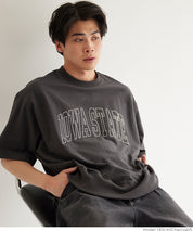 Men's round neck short-sleeved sweatshirt with English words embroidery