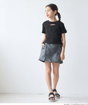 Short-sleeved top with kids' collar