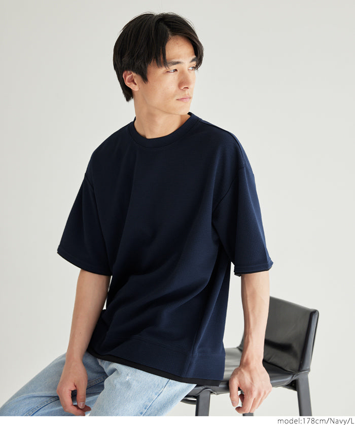【Embossed function】Men's fake two-piece layered round neck top