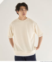 【Embossed function】Men's fake two-piece layered round neck top