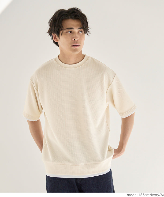 【Embossed function】Men's fake two-piece layered round neck top