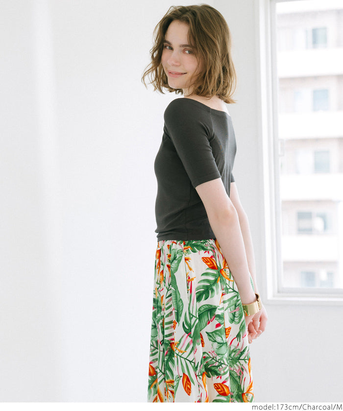 "Featured" One-shoulder ribbed solid color short-sleeved T-shirt