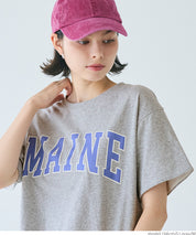 Cotton short-sleeved top with English logo and fold-over cuffs