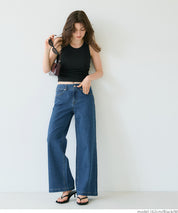 OUT BRA short hooded ribbed vest